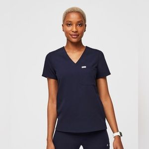 Figs scrub set! Navy - worn once. Xxs